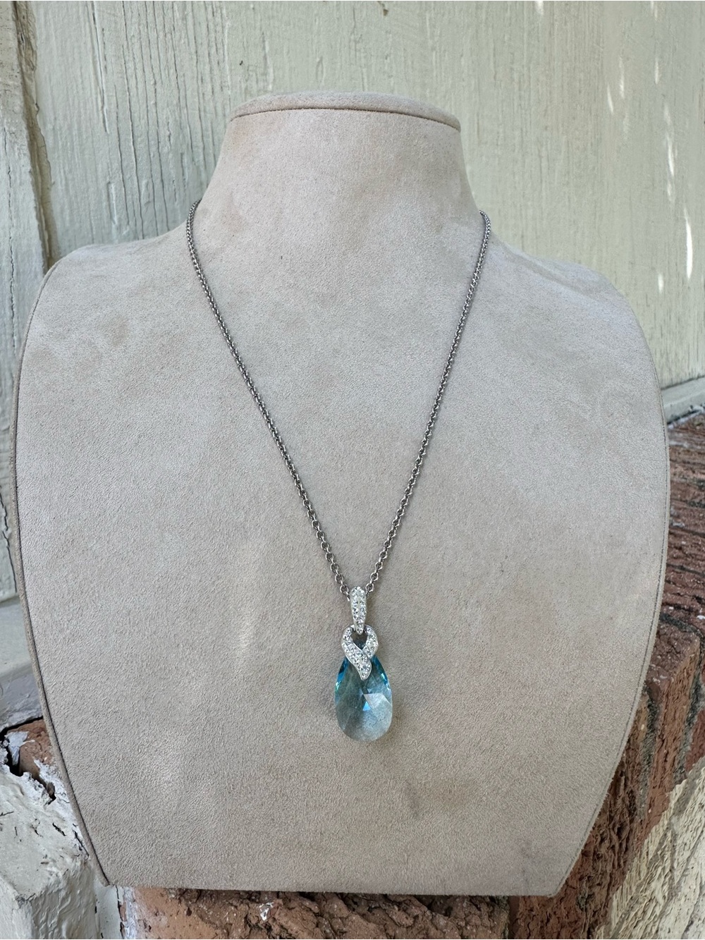 Sterling Silver Blue Topaz Tear Drop Crystal Pendant Necklace 18 inches